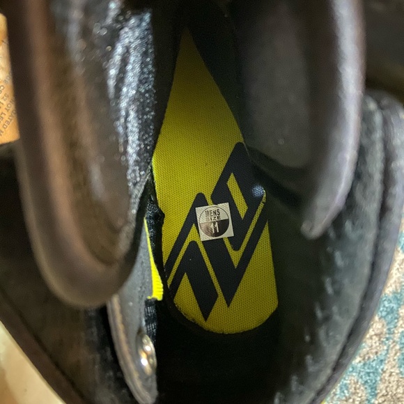 Nike Air Max 720 Saturn - Picture 6 of 8